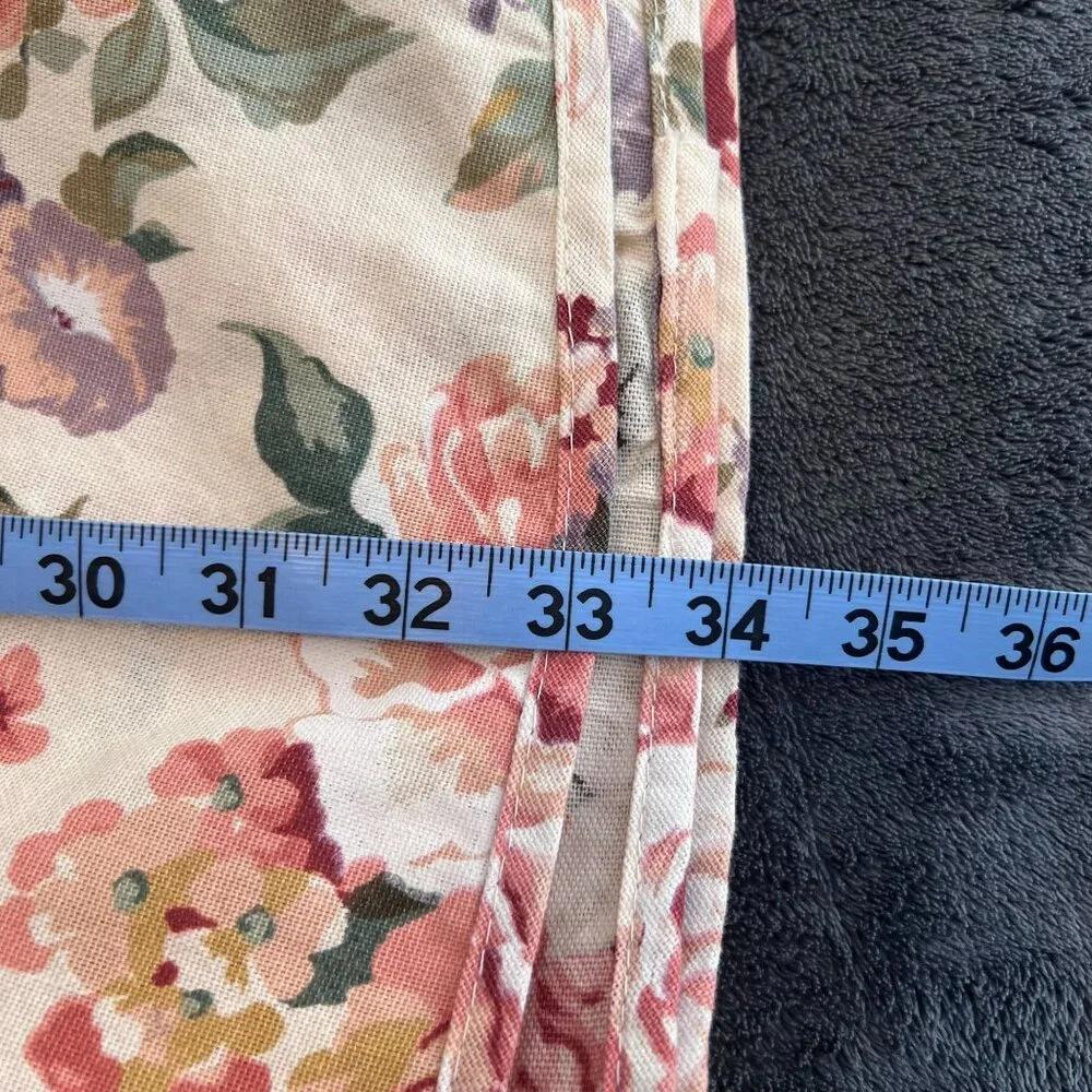 Vintage Floral Print Tablecloth 68”‎ Round Peony Rose Cottagecore Grannycore